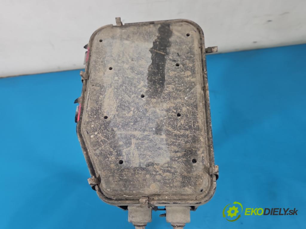 Ford Transit Mk6 2000-2006 2.0 tddi 86 HP manual 63 kW 1998 cm3 5- Páka: Změny: stupeň,rýchlosť  (Rýchlostná páka (kulisa))