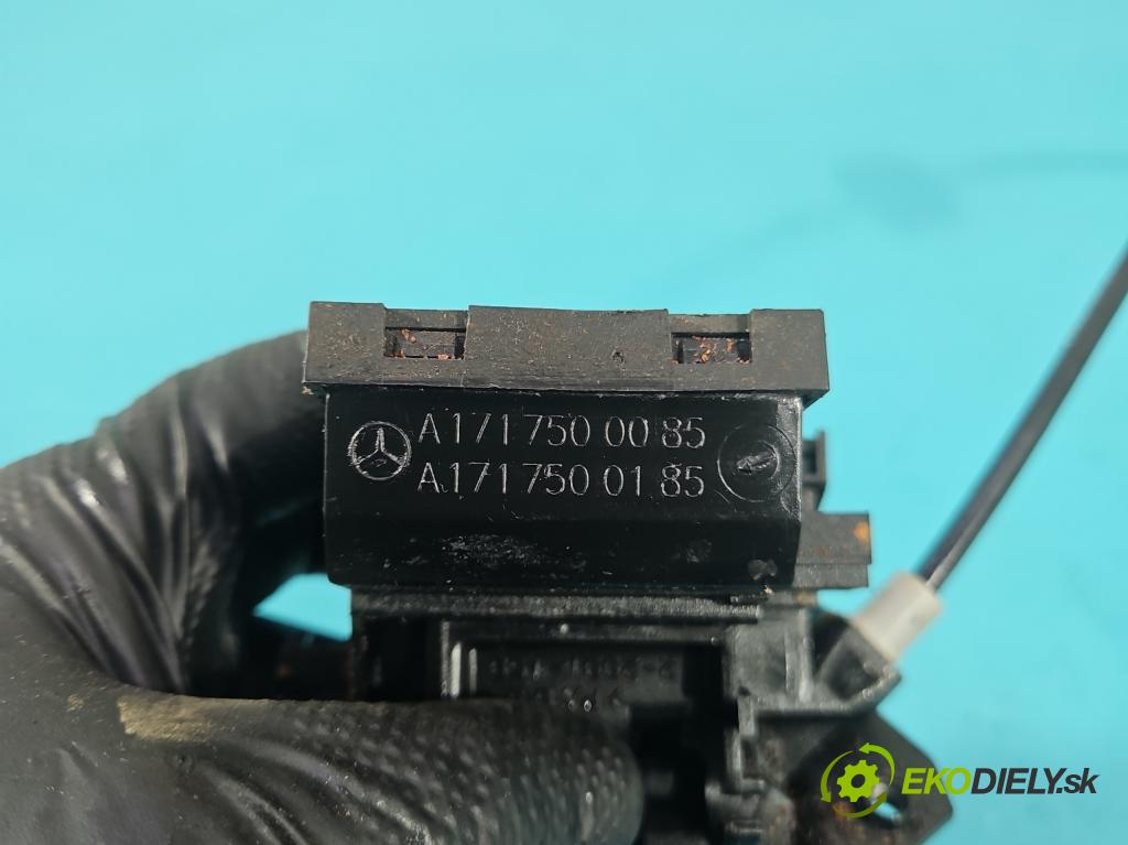 Mercedes C W203 2000-2007 1.8 kompressor 143 HP manual 105 kW 1796 cm3 4- zámok kufrové dvere zadné A1717500085