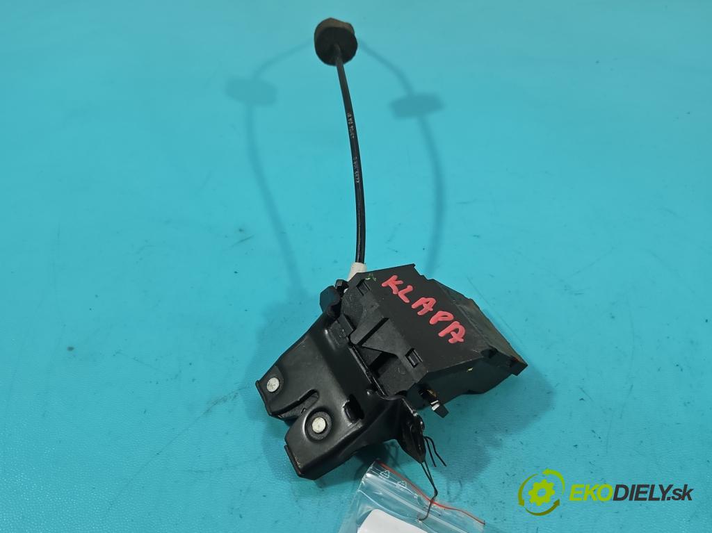 Mercedes C W203 2000-2007 1.8 kompressor 143 HP manual 105 kW 1796 cm3 4- zámok kufrové dvere zadné A1717500085