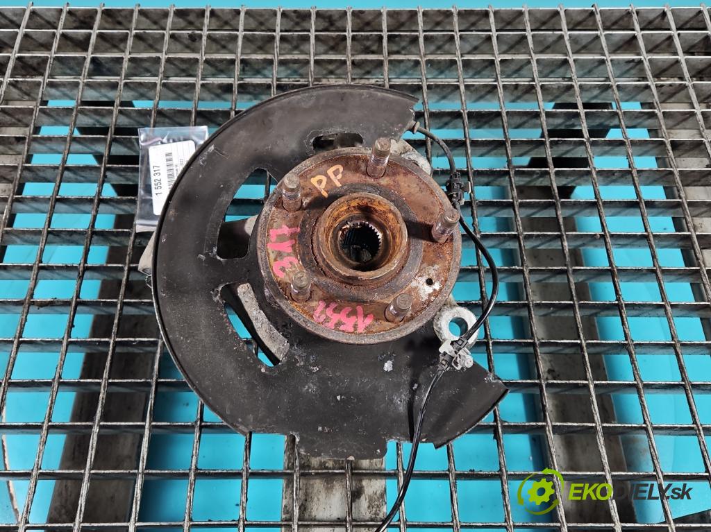 Opel Astra V  2015-2022 1.5 cdti 122 HP manual 90 kW 1496 cm3 5- náboj pravé  (Náboj kolesa)