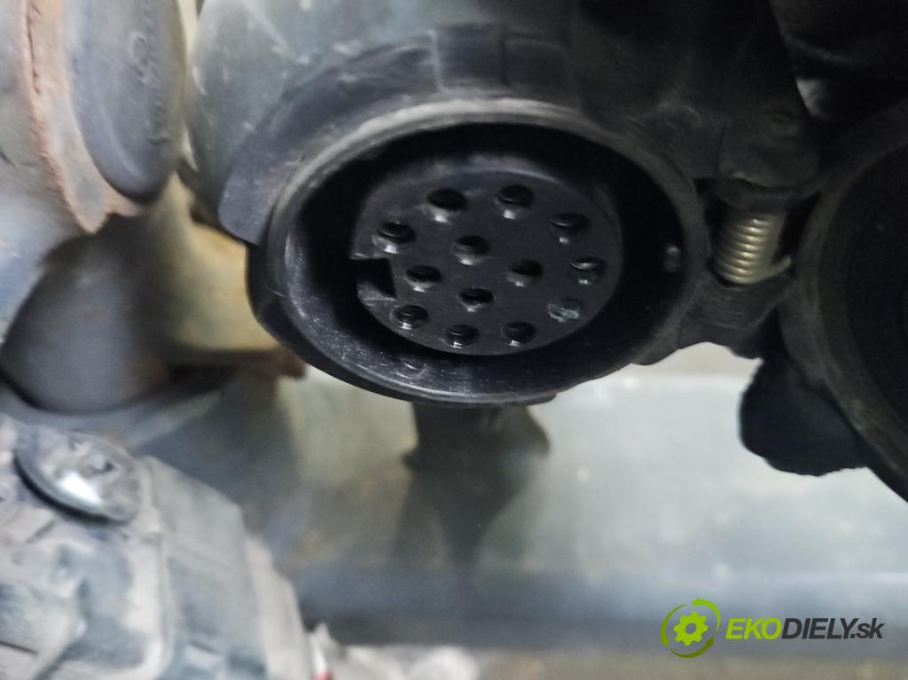 Opel Astra V  2015-2022 1.5 cdti 122 hp manual 90 kW 1496 cm3 5- oko tažné  (Tažné zařízení)