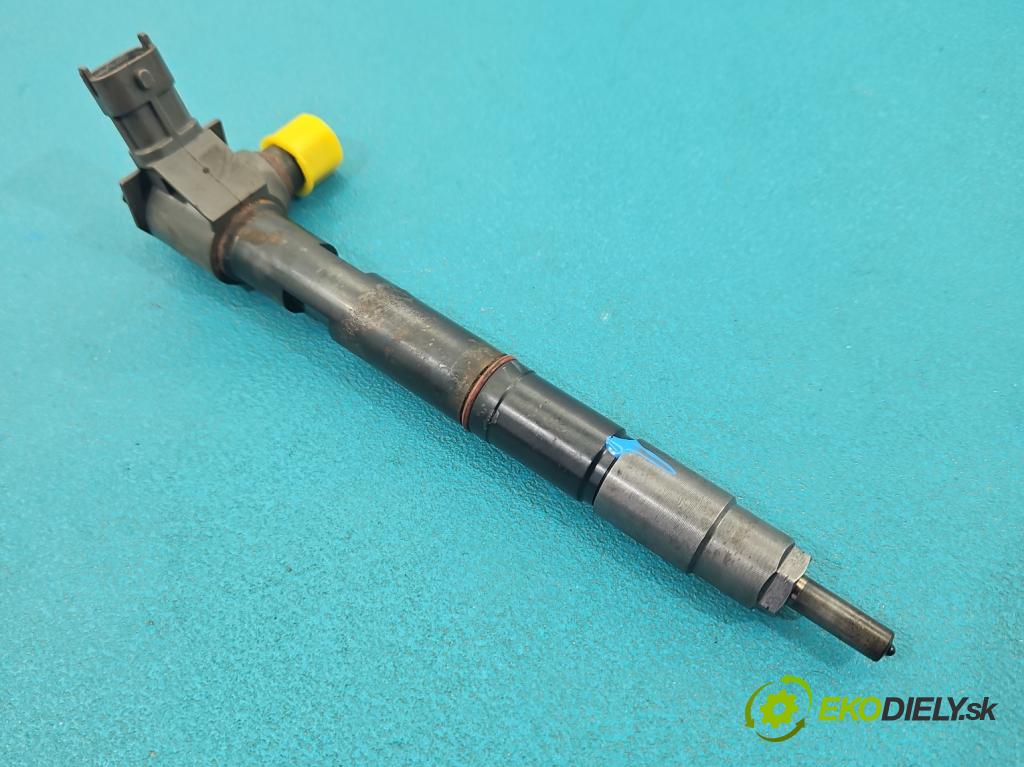 Opel Astra V  2015-2022 1.5 cdti 122 HP manual 90 kW 1496 cm3 5- vstrek 55490361 (Vstrekovač paliva)