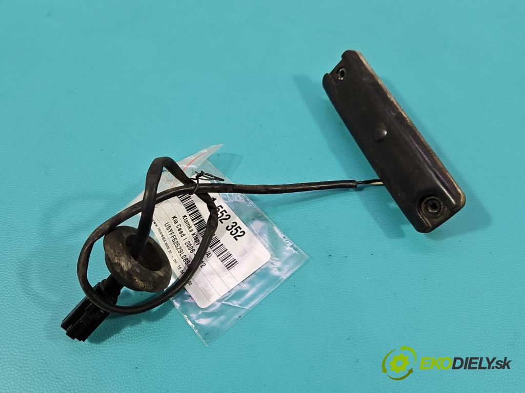 Kia Ceed I 2006-2012 2.0 crdi 140 hp manual 103 kW 1991 cm3 5- klika kufrových dveří zadní 