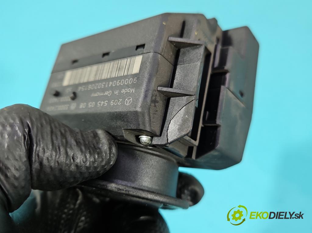 Mercedes C W203 2000-2007 1.8 kompressor 143 HP manual 105 kW 1796 cm3 4- Spínačka 2095450508 (Spínacia skrinka)