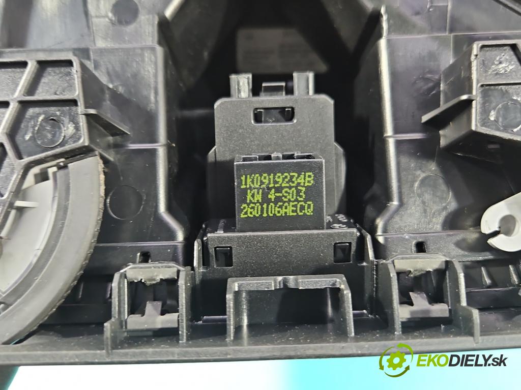 Vw Golf V 2003-2009 1.4 FSI 90 HP manual 66 kW 1390 cm3 5- Mřížka: kúrenia stredová 1K0819743B (Mriežka kúrenia (fukár))