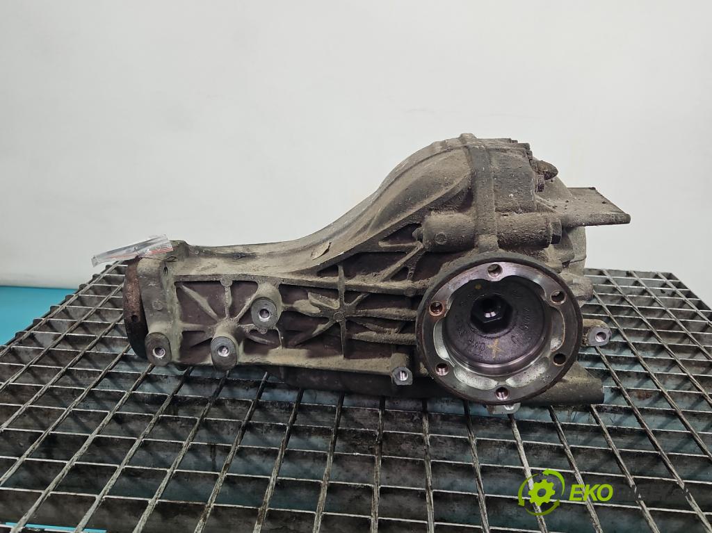 Audi A6 C6 2004-2011 3.0 tdi 232KM automatic 171 kW 2967 cm3 5- Most: zadní: HNN