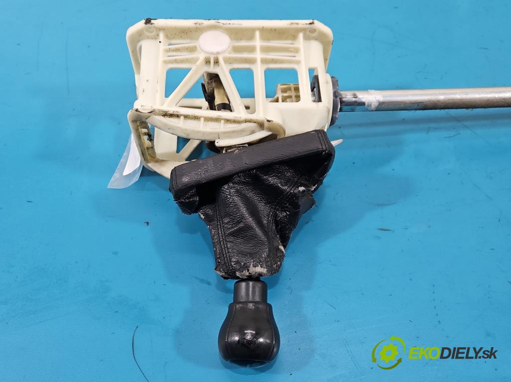 Opel Astra II 1998-2009 1.8 16V 116 HP manual 85 kW 1796 cm3 5- Páka: Změny: stupeň,rýchlosť 90523924 (Rýchlostná páka (kulisa))