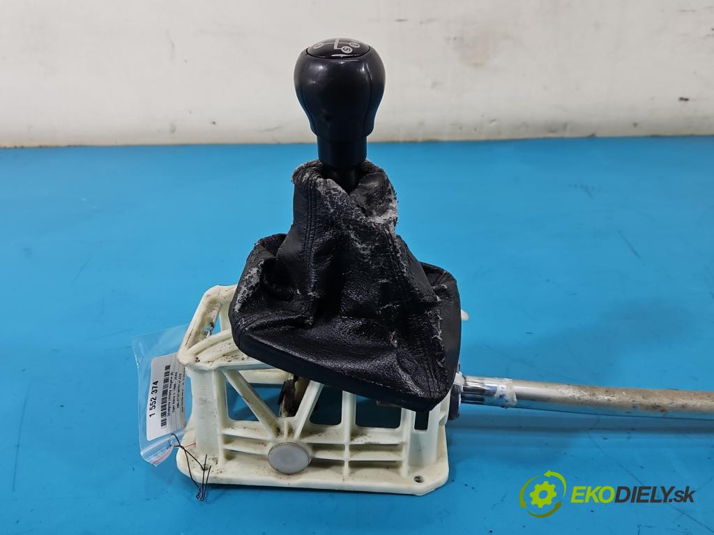 Opel Astra II 1998-2009 1.8 16V 116 HP manual 85 kW 1796 cm3 5- Páka: Změny: stupeň,rýchlosť 90523924 (Rýchlostná páka (kulisa))