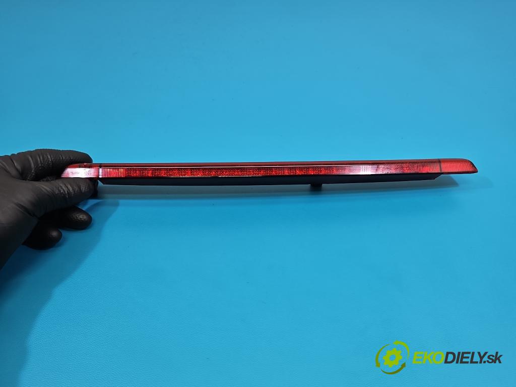 Skoda Kamiq 1.0 TSI 116 HP automatic 85 kW 999 cm3 5- světlo: stop: 654945097A