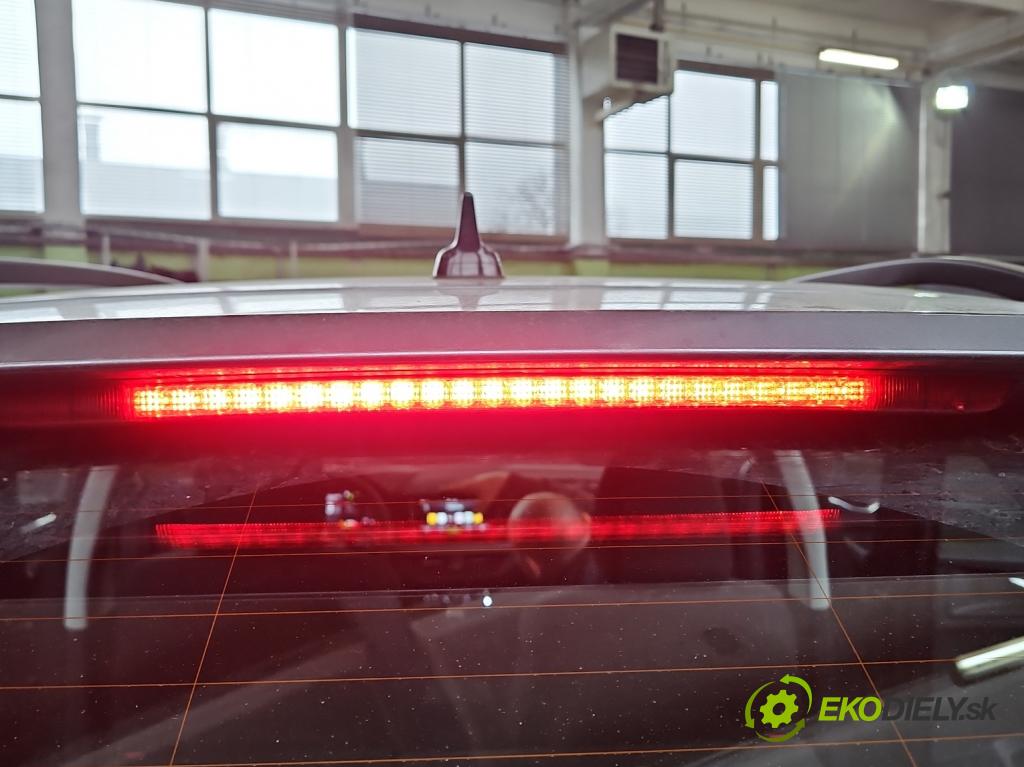 Skoda Kamiq 1.0 TSI 116 HP automatic 85 kW 999 cm3 5- světlo: stop: 654945097A