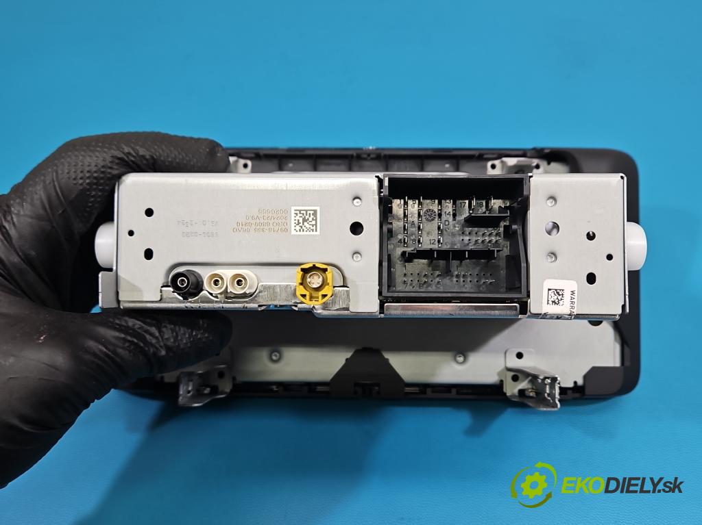 Skoda Kamiq 1.0 TSI 116 hp automatic 85 kW 999 cm3 5- Radio továrna: 657035869