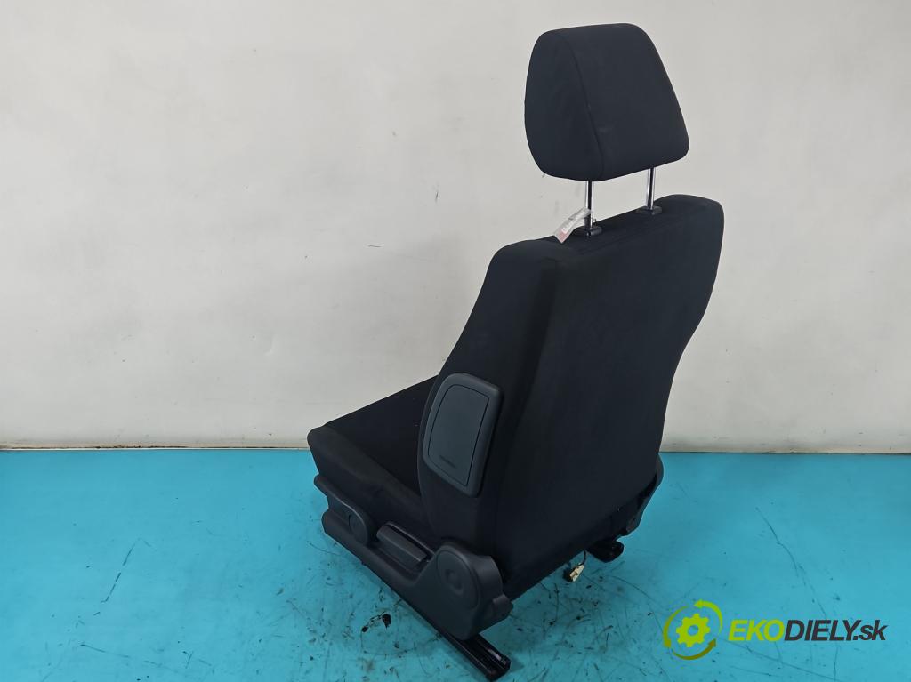 Suzuki Swift Mk6 2005-2010 1.3 16V 92 hp manual 68 kW 1328 cm3 5- Sedadlo levý  (Sedadlo)