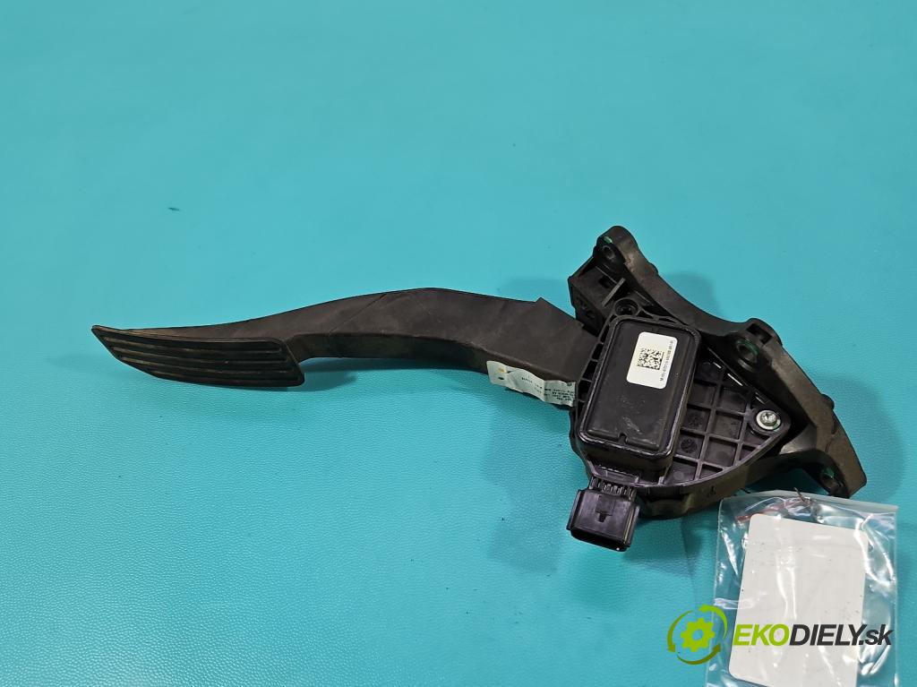 Land rover Discovery Sport 2014-2019 L550 2.0d 150 HP automatic 110 kW 1999 cm3 5- pedal plyn potenciometr: FK72-9F836-AB