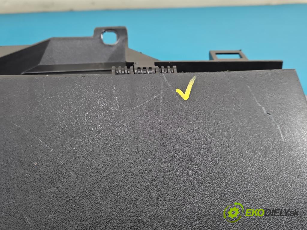 Land rover Discovery Sport 2014-2019 L550 2.0d 150 hp automatic 110 kW 1999 cm3 5- kastlík 12D-1875-LAX