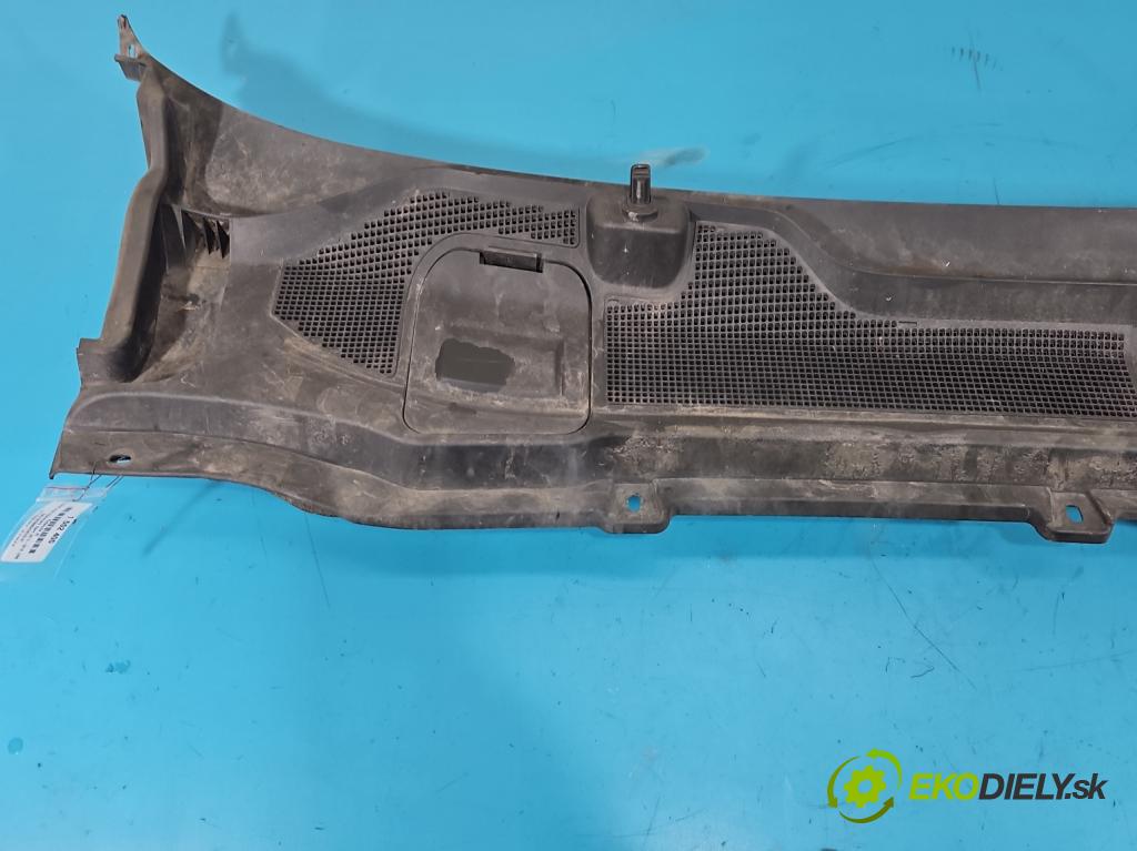 Land rover Discovery Sport 2014-2019 L550 2.0d 150 HP automatic 110 kW 1999 cm3 5- torpédo FK72-4105-A (Torpédo (plast pod čelným sklom))