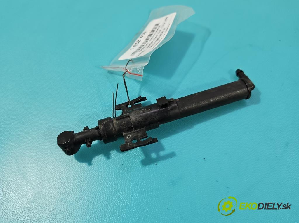 Land rover Discovery Sport 2014-2019 L550 2.0d 150 hp automatic 110 kW 1999 cm3 5- ostřikovač reflektor: levý 1017638 (Motorek ostřikovačů)