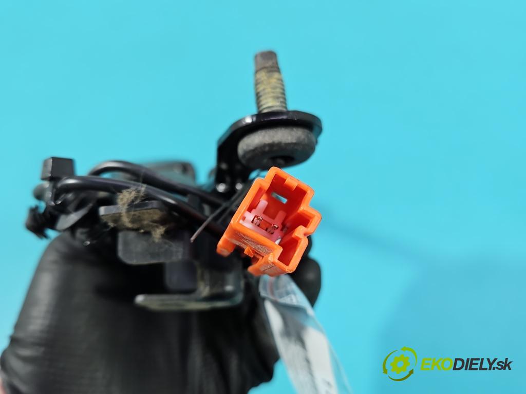 Land rover Discovery Sport 2014-2019 L550 2.0d 150 HP automatic 110 kW 1999 cm3 5- pas bezpečnosť: predné ľavý FK72-61208-AD