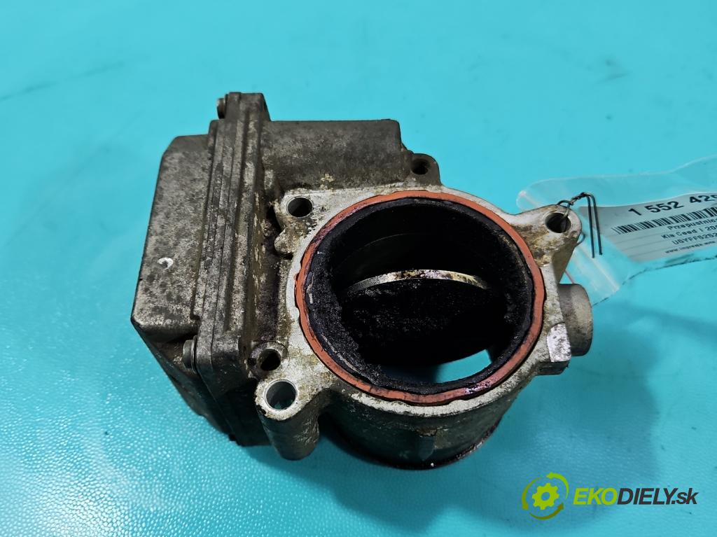 Kia Ceed I 2006-2012 2.0 crdi 140 HP manual 103 kW 1991 cm3 5- klapka 35100-27410 (Škrtiaca klapka)