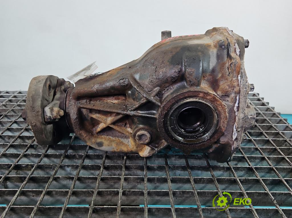 Mercedes C W203 2000-2007 1.8 kompressor 143 hp manual 105 kW 1796 cm3 4- diferenciál zadní A069173