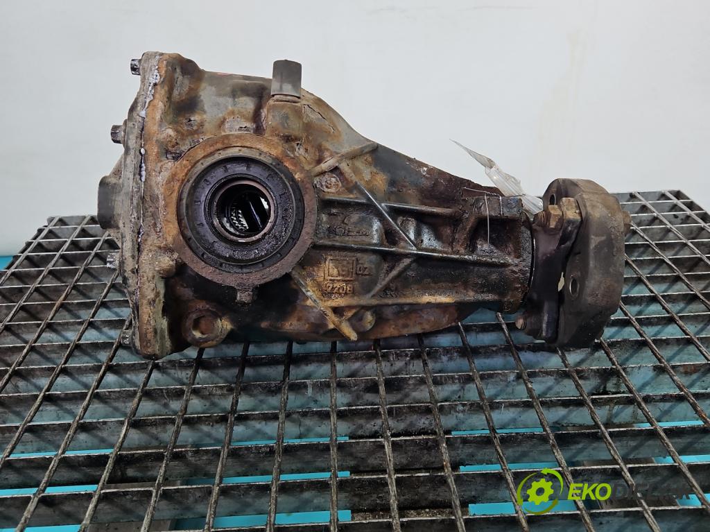 Mercedes C W203 2000-2007 1.8 kompressor 143 hp manual 105 kW 1796 cm3 4- diferenciál zadní A069173