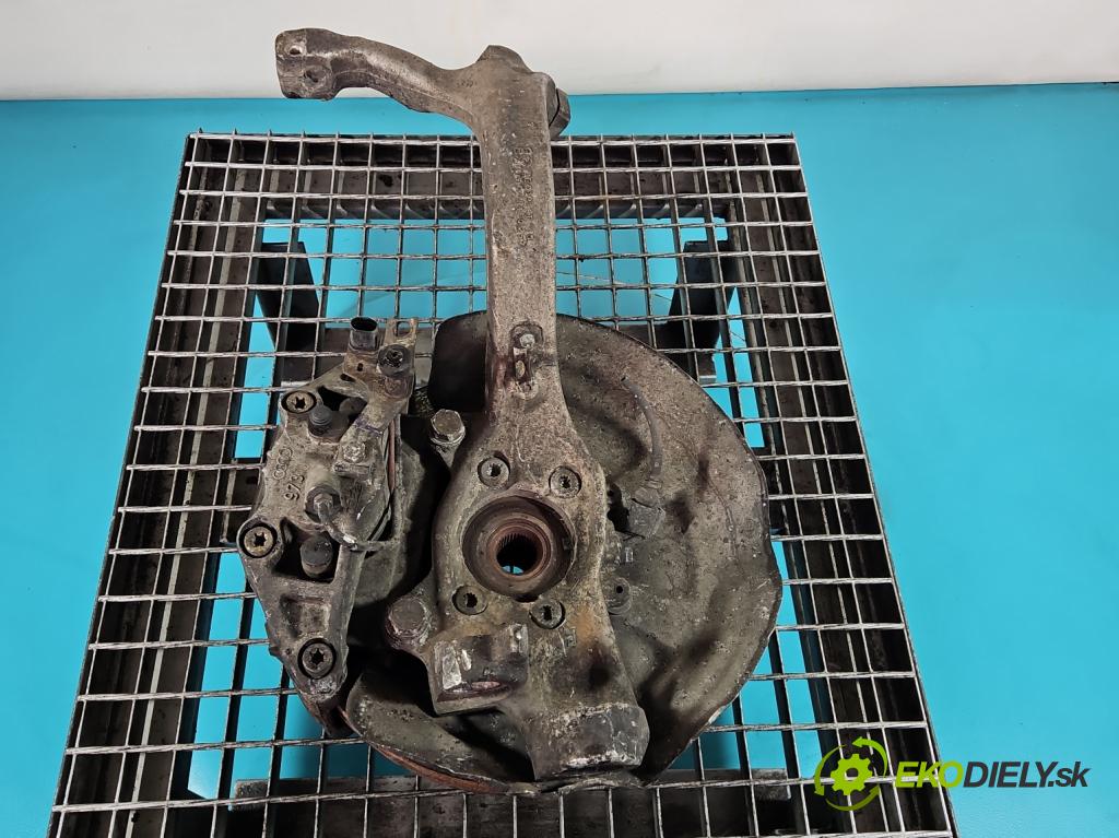 Audi A6 C6 2004-2011 3.0 tdi 232KM automatic 171 kW 2967 cm3 5- náboj ľavé  (Náboj kolesa)