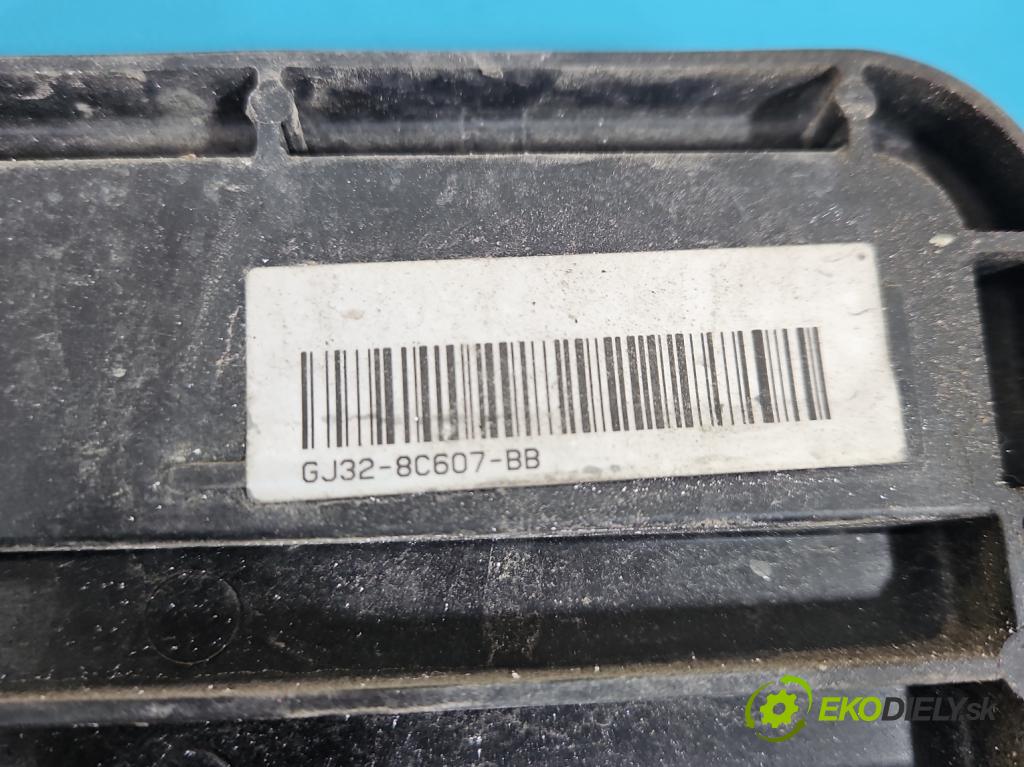 Land rover Discovery Sport 2014-2019 L550 2.0d 150 HP automatic 110 kW 1999 cm3 5- Ventilátor chladiča 500072907