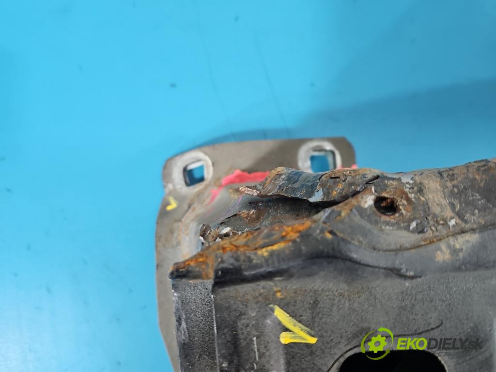 Land rover Discovery Sport 2014-2019 L550 2.0d 150 hp automatic 110 kW 1999 cm3 5- výztuha nárazníku přední