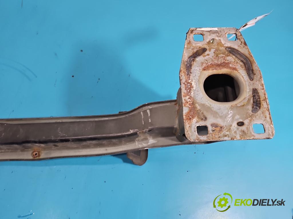 Land rover Discovery Sport 2014-2019 L550 2.0d 150 hp automatic 110 kW 1999 cm3 5- výztuha nárazníku přední