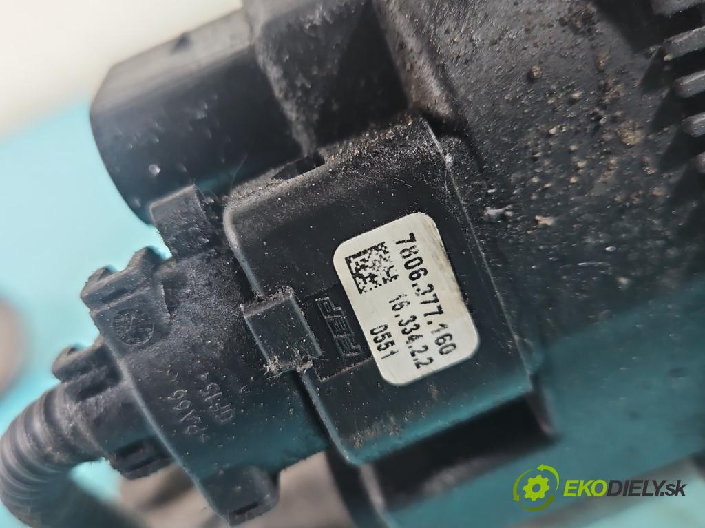 Land rover Discovery Sport 2014-2019 L550 2.0d 150 HP automatic 110 kW 1999 cm3 5- Ozubené kolo: volant HK72-3200-AB