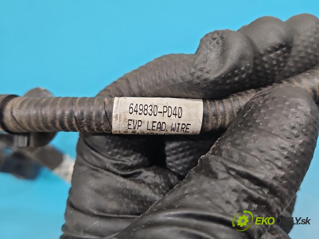 Hyundai I30 III 2016- 2.0 16V 280KM automatic 206 kW 1998 cm3 5- Balíček: vstřikovače 9162140017