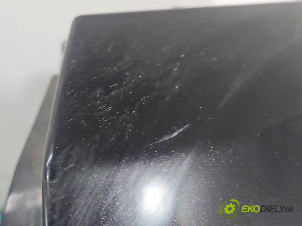 Land rover Discovery Sport 2014-2019 L550 2.0d 150 hp automatic 110 kW 1999 cm3 5- nárazník zadní  (Klika dveří ostatní)