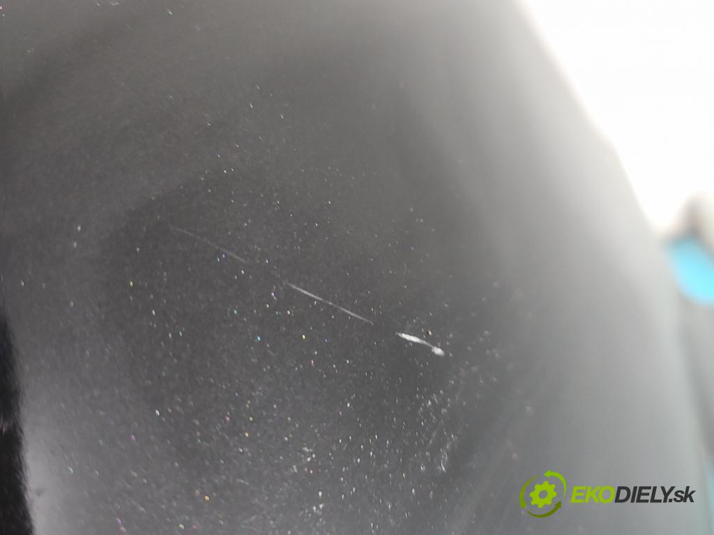 Land rover Discovery Sport 2014-2019 L550 2.0d 150 hp automatic 110 kW 1999 cm3 5- nárazník zadní  (Klika dveří ostatní)