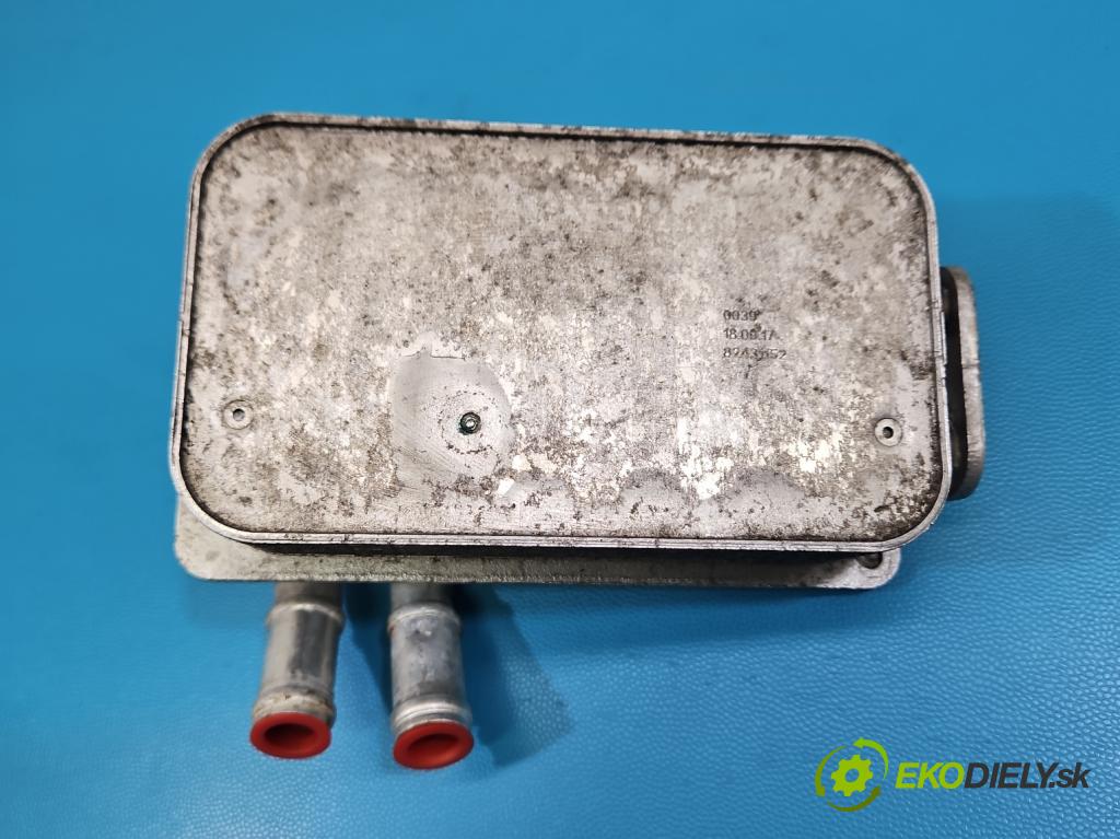 Audi A4 B9 2015-2024 2.0 TFSI 252KM automatic 185 kW 1984 cm3 4- chladič oleja: 4G0317021AR