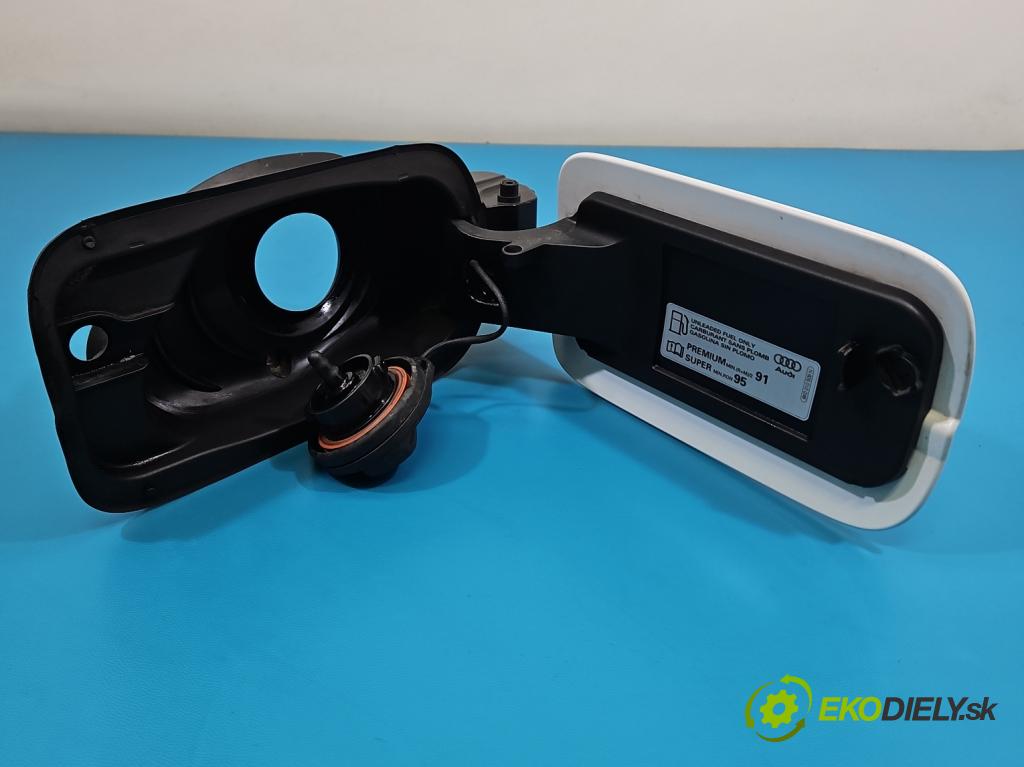 Audi A4 B9 2015-2024 2.0 TFSI 252KM automatic 185 kW 1984 cm3 4- Klapka nalévání paliva 8K0010508N (Klika dveří ostatní)