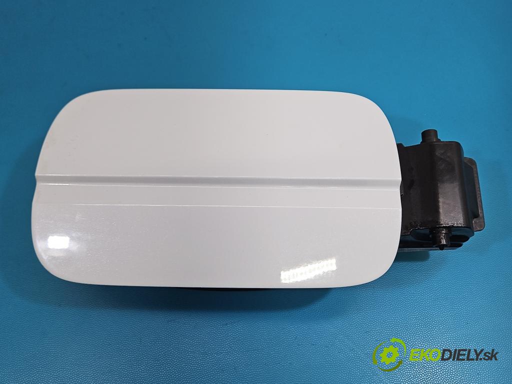 Audi A4 B9 2015-2024 2.0 TFSI 252KM automatic 185 kW 1984 cm3 4- Klapka nalévání paliva 8K0010508N (Klika dveří ostatní)