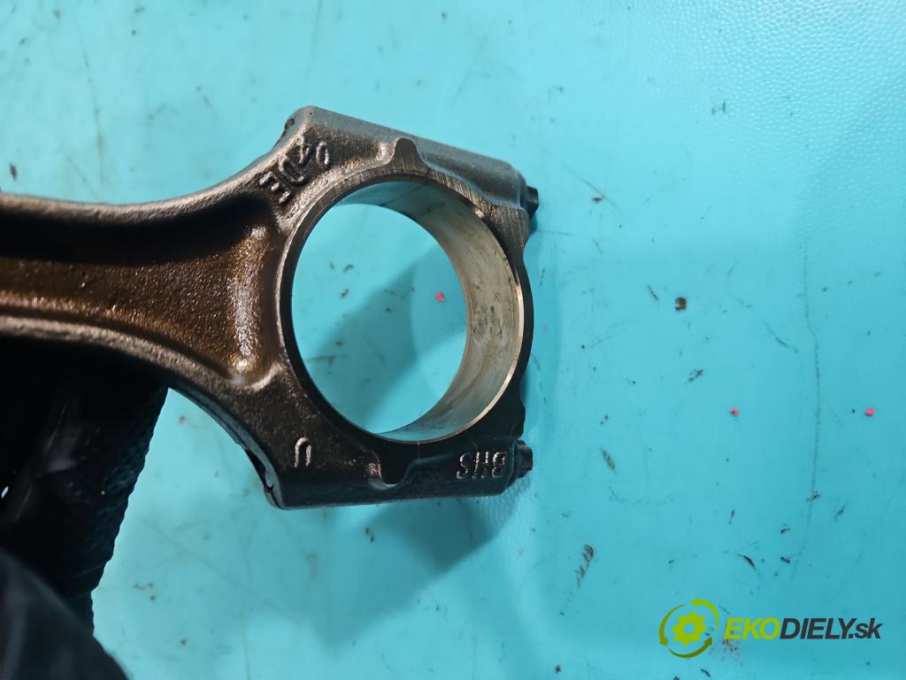 Audi A4 B9 2015-2024 2.0 TFSI 252KM automatic 185 kW 1984 cm3 4- piest  (Piest)