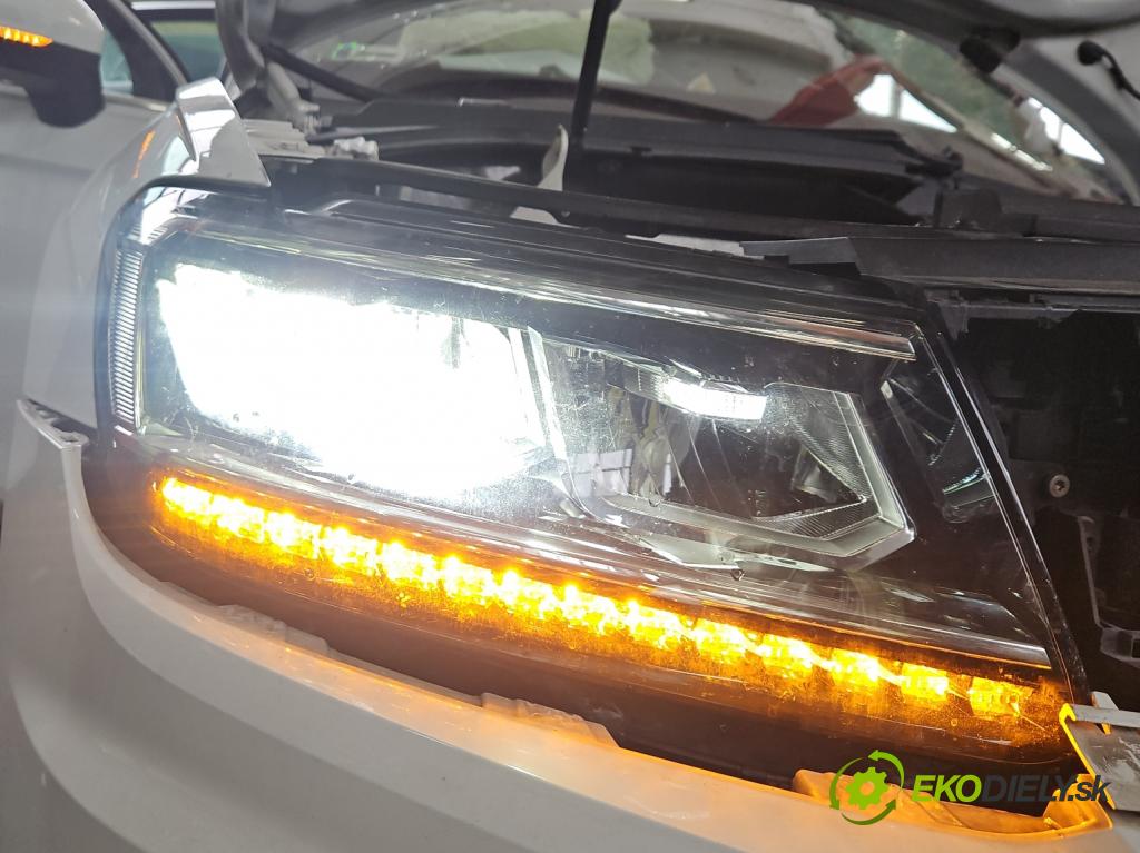 Vw Tiguan II 2016-2024 1.5 TSI 150 hp automatic 110 kW 1498 cm3 5- světlo pravý 5NB941036E (Pravé přední světlo)