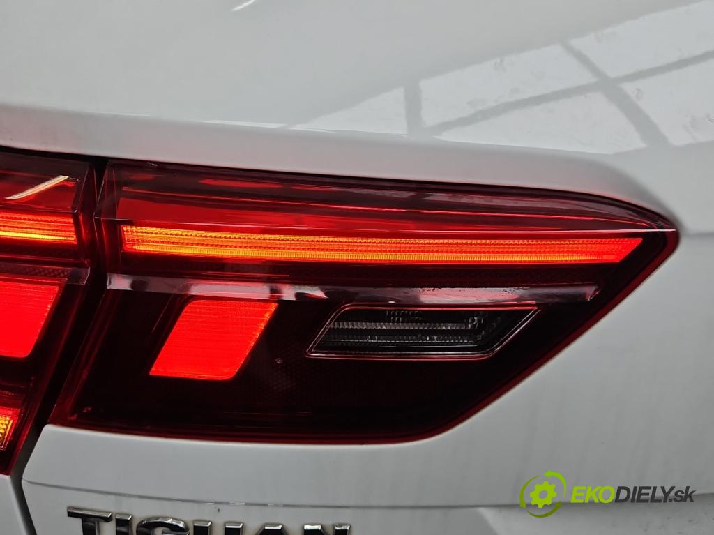Vw Tiguan II 2016-2024 1.5 TSI 150 hp automatic 110 kW 1498 cm3 5- světlo zadní levé 5NA945093F (Klika dveří ostatní)