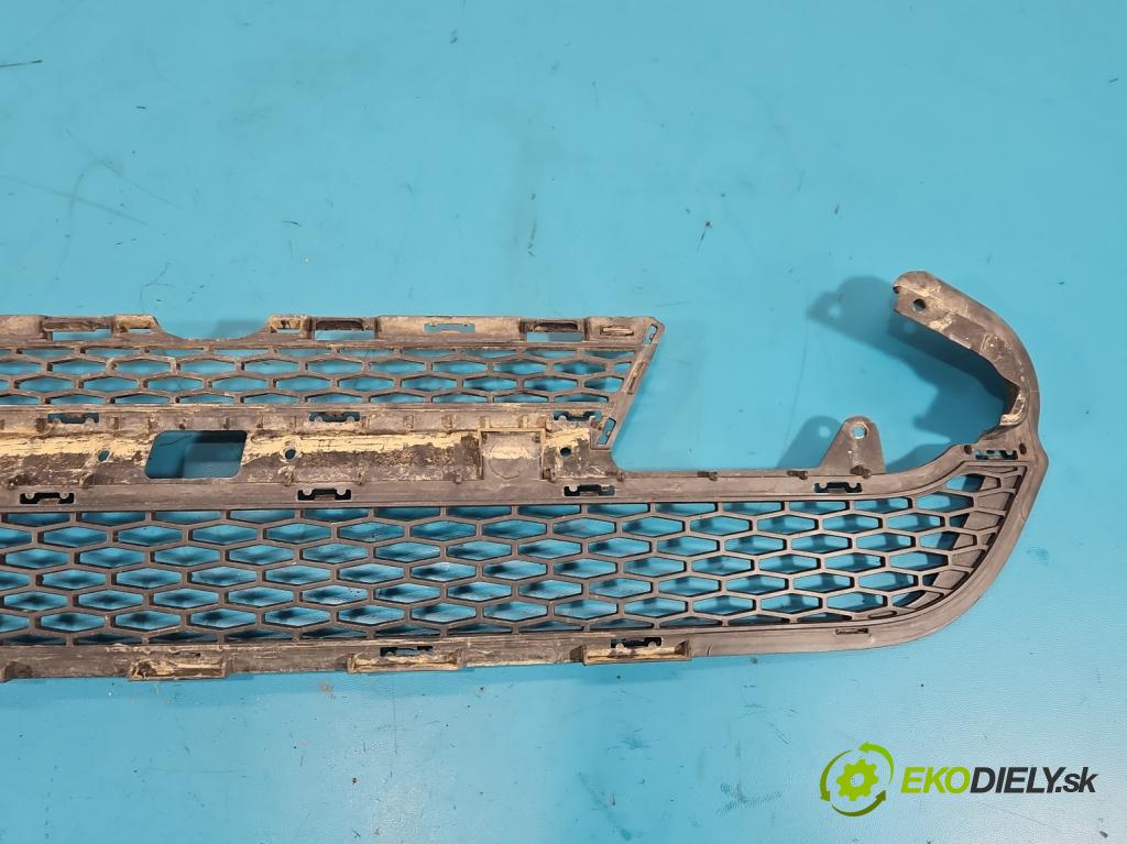 Land rover Range Rover Evoque I 2011-2018 2.0 td 150 hp automatic 110 kW 1999 cm3 5- Zaślepka: mřížka: nárazníku medián: GJ32-17K945-A