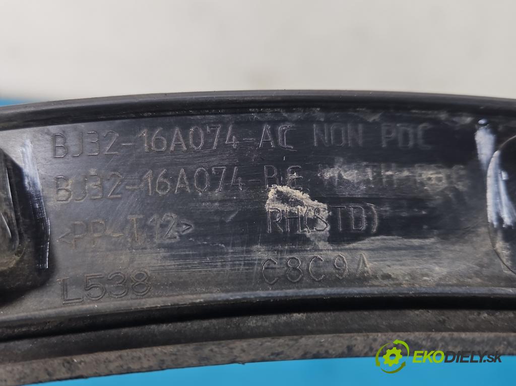 Land rover Range Rover Evoque I 2011-2018 2.0 td 150 hp automatic 110 kW 1999 cm3 5- lišta blatník: přední pravé BJ32-16A074-A