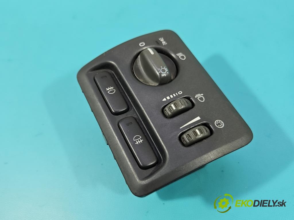 Volvo S60 I 2000-2010 2.4 D5 163 hp manual 120 kW 2401 cm3 4- Přepínač světel na deska: 9441233