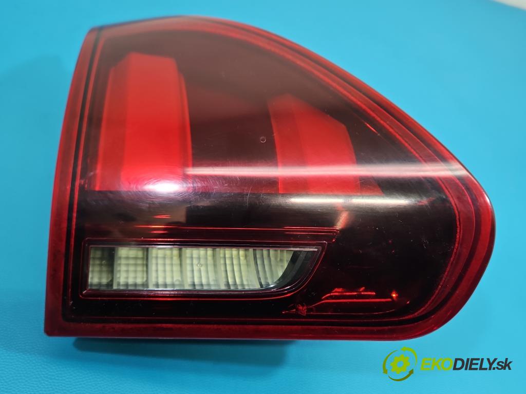 Peugeot 2008 I 2013-2019 1.2 12V 131 HP manual 96 kW 1199 cm3 5- svetlo / reflektor zadné ľavé 9814758480 (Kľučka dverí ostatné)