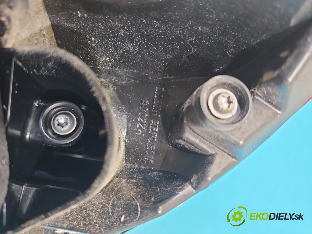 Peugeot 2008 I 2013-2019 1.2 12V 131 hp manual 96 kW 1199 cm3 5- světlo zadní pravé 9814757280 (Klika dveří ostatní)