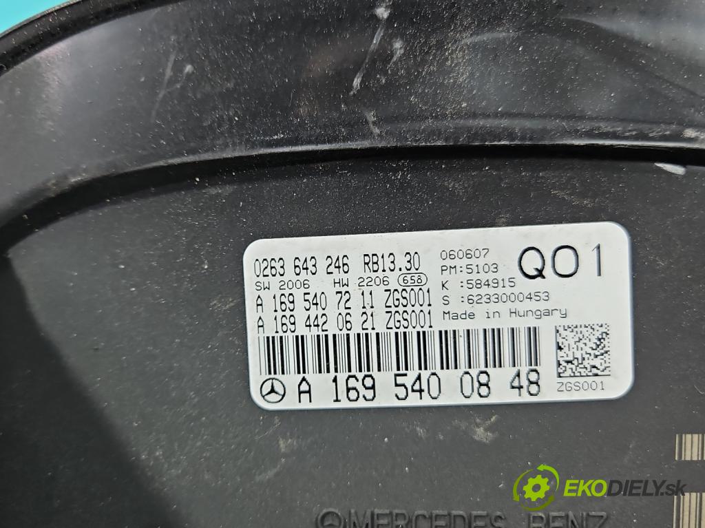 Mercedes A W169 2004-2012 2.0 CDI 82 HP manual 60 kW 1999 cm3 5- prístrojovka/ budíky A1695400848 (Prístrojová doska)