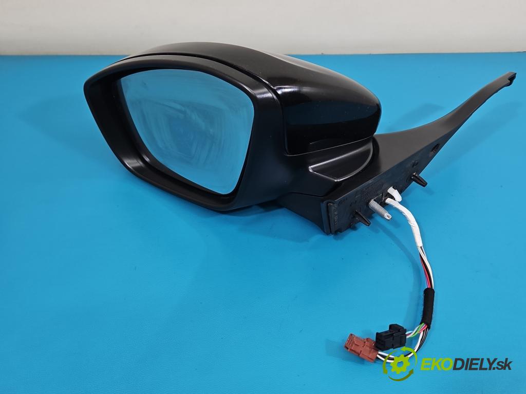 Peugeot 2008 I 2013-2019 1.2 12V 131 HP manual 96 kW 1199 cm3 5- zrkadlo ľavé  (Kľučka dverí ostatné)