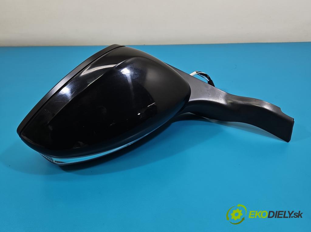 Peugeot 2008 I 2013-2019 1.2 12V 131 hp manual 96 kW 1199 cm3 5- zpětné zrcátko pravé  (Klika dveří ostatní)