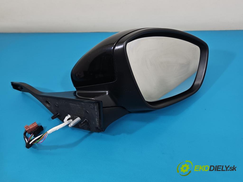 Peugeot 2008 I 2013-2019 1.2 12V 131 hp manual 96 kW 1199 cm3 5- zpětné zrcátko pravé  (Klika dveří ostatní)