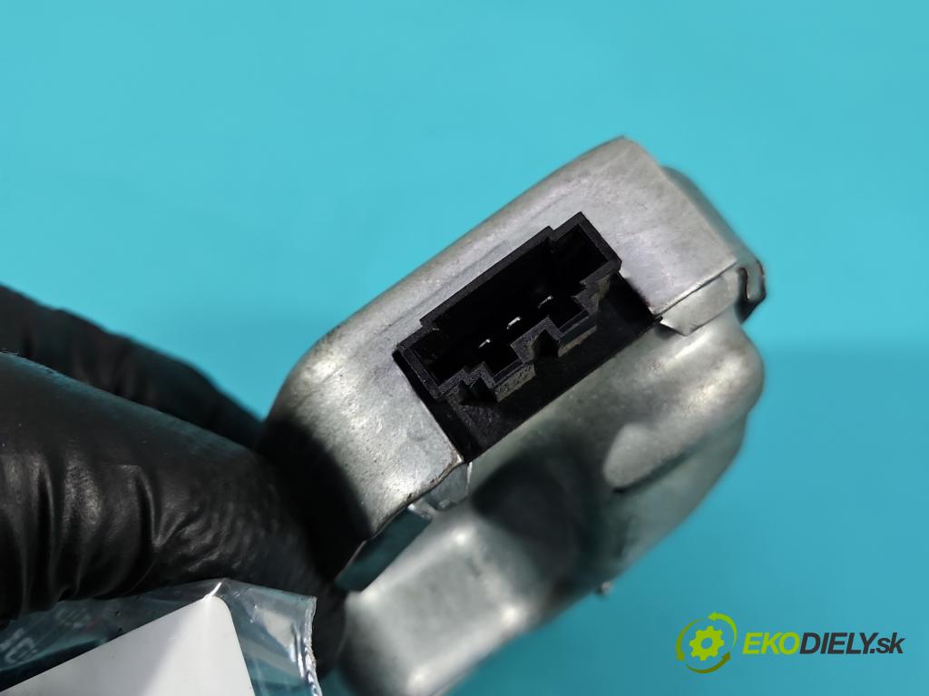 Audi A6 C6 2004-2011 3.0 tdi 232KM automatic 171 kW 2967 cm3 5- Blokáda: řízení: 4F0905852B (Riadenie ostatné)