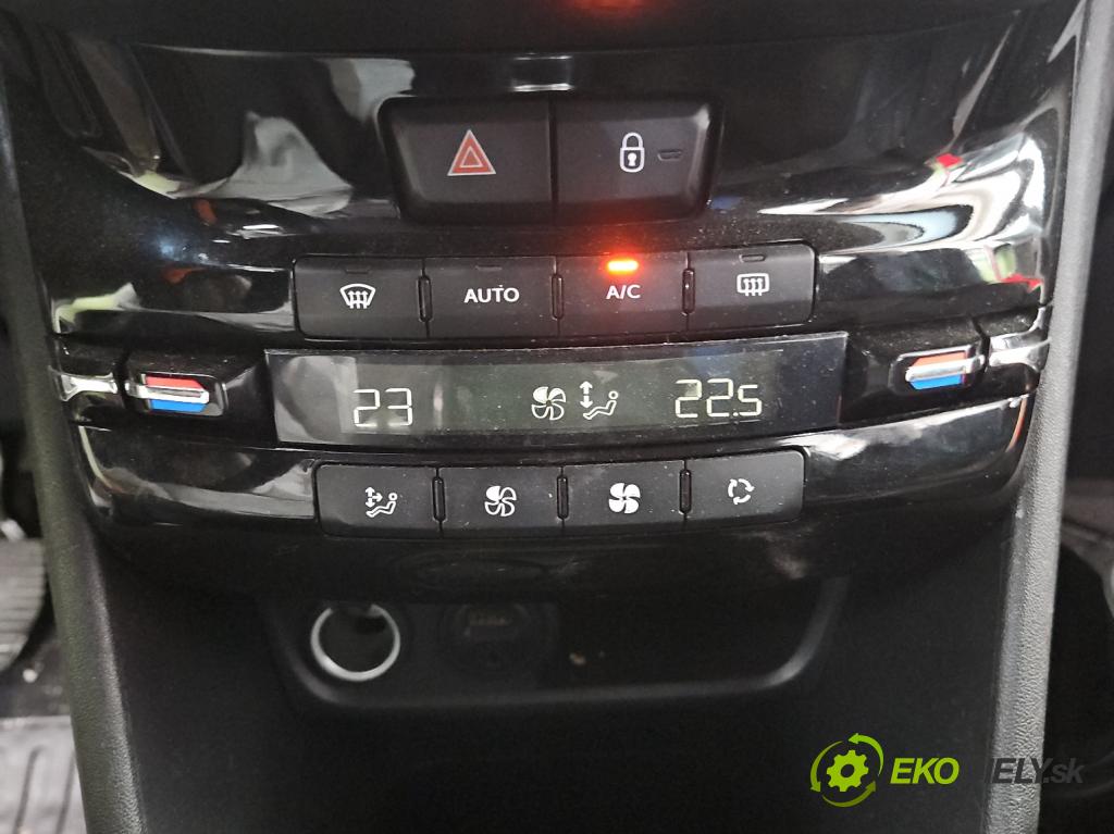 Peugeot 2008 I 2013-2019 1.2 12V 131 HP manual 96 kW 1199 cm3 5- panel kúrenia 98195706XU