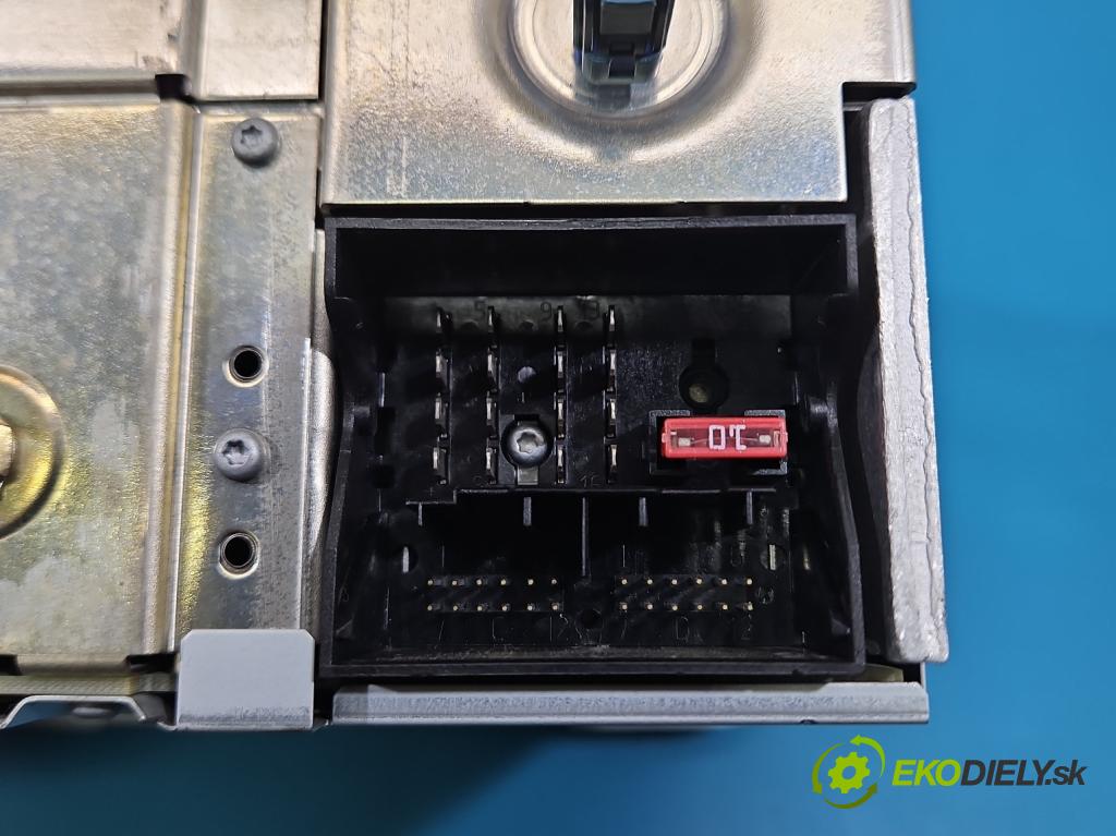 Vw Passat B6 2005-2010 2.0 FSI 150 hp manual 110 kW 1984 cm3 4- Radio továrna: 1T0035194C